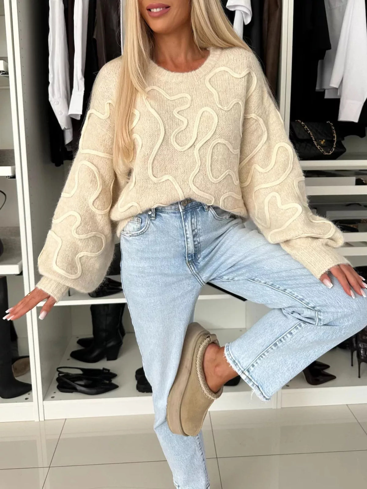 Abstract Pattern Oversized Round Neck Sweater (5)