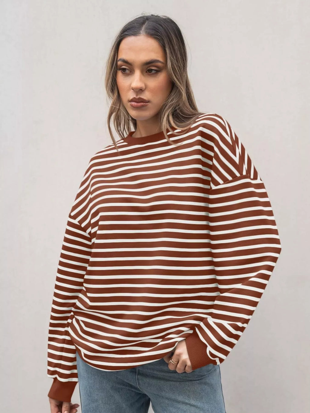 Striped Round Neck Oversized Casual Sweatshirt (27)