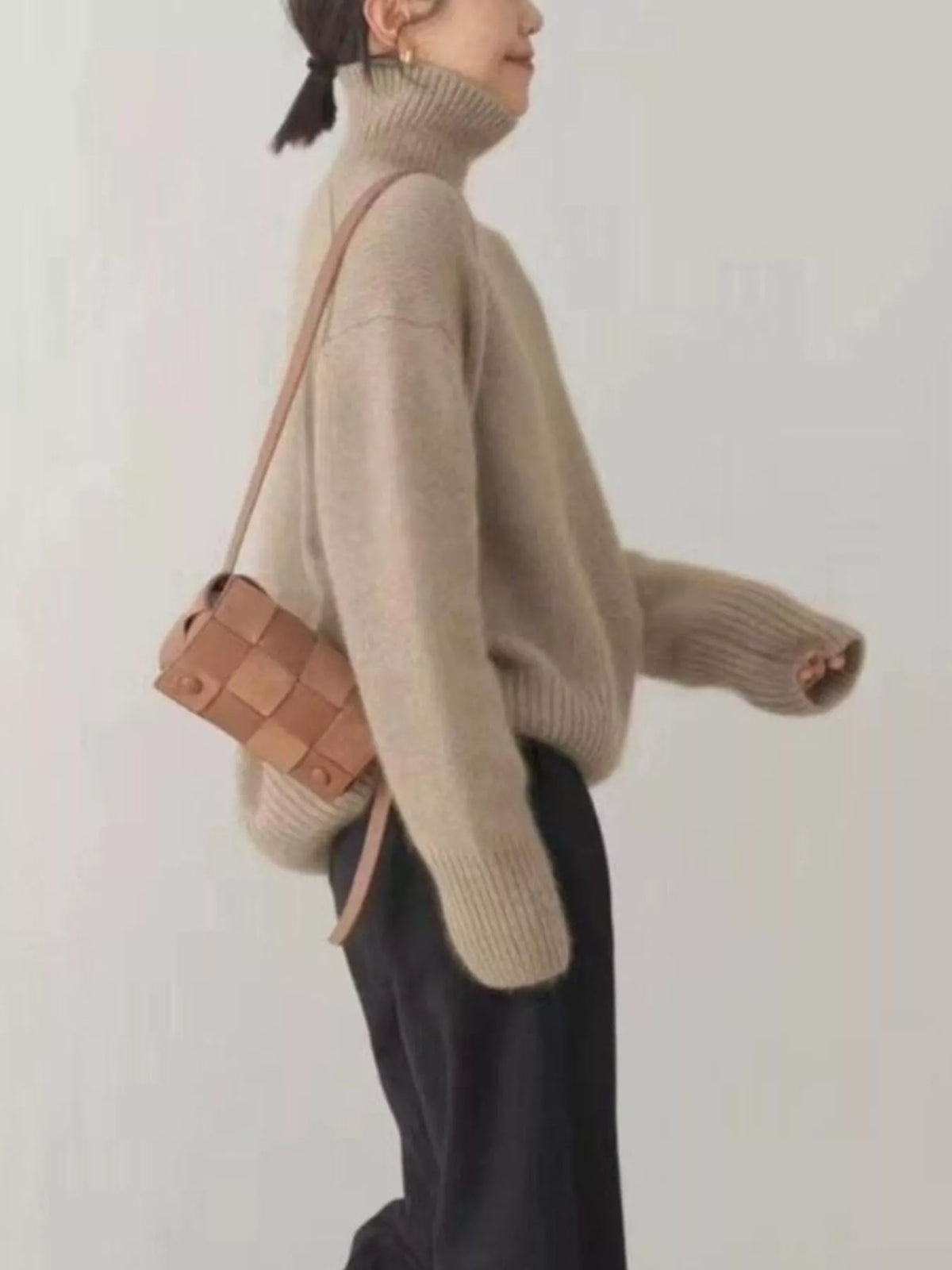Turtleneck Dropped Shoulder Sweater (14)