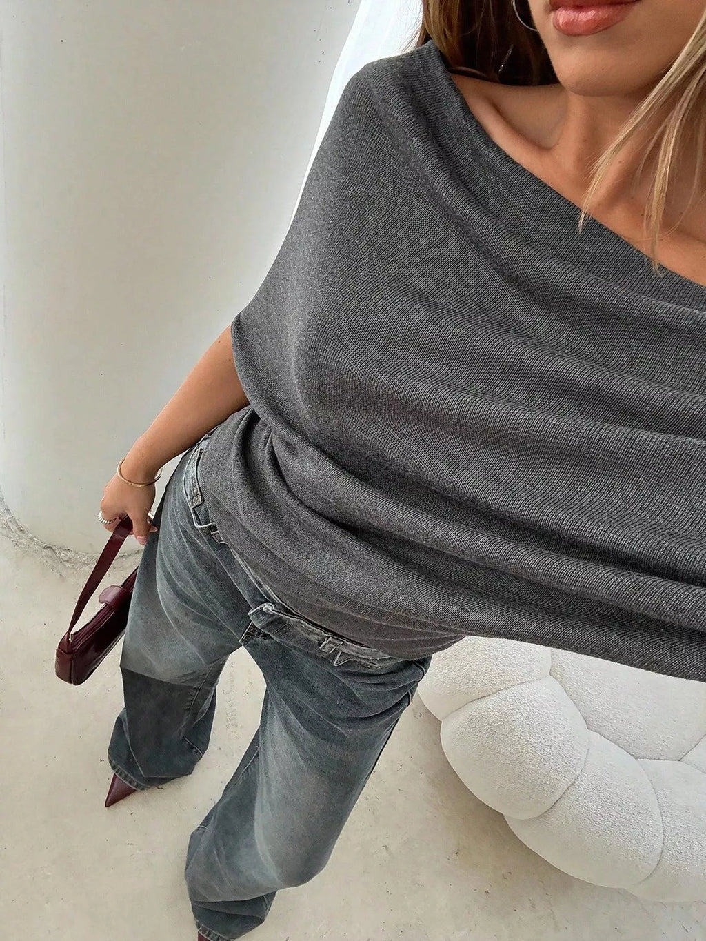 Off-shoulder Ruched Knit T-shirt (16)