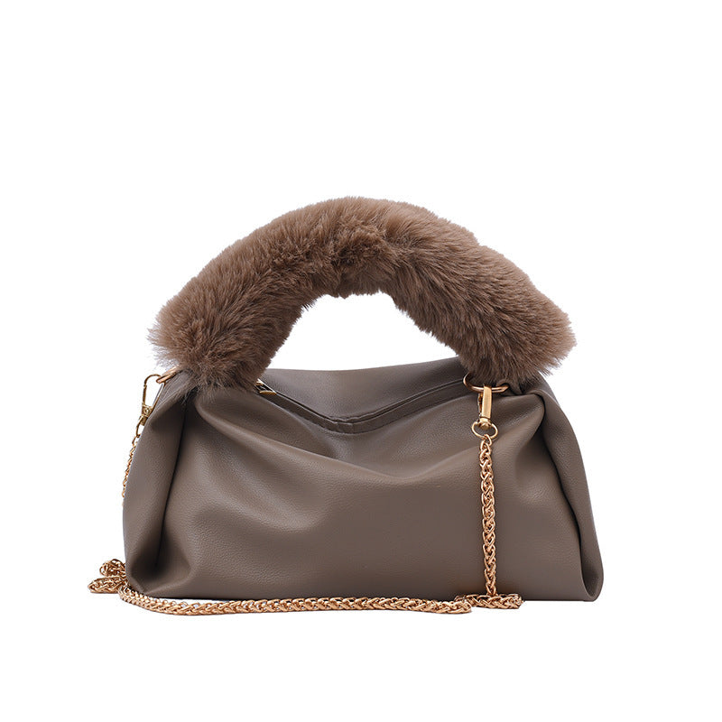 Solid Color One-shoulder Chain Plush Handbag photo 1
