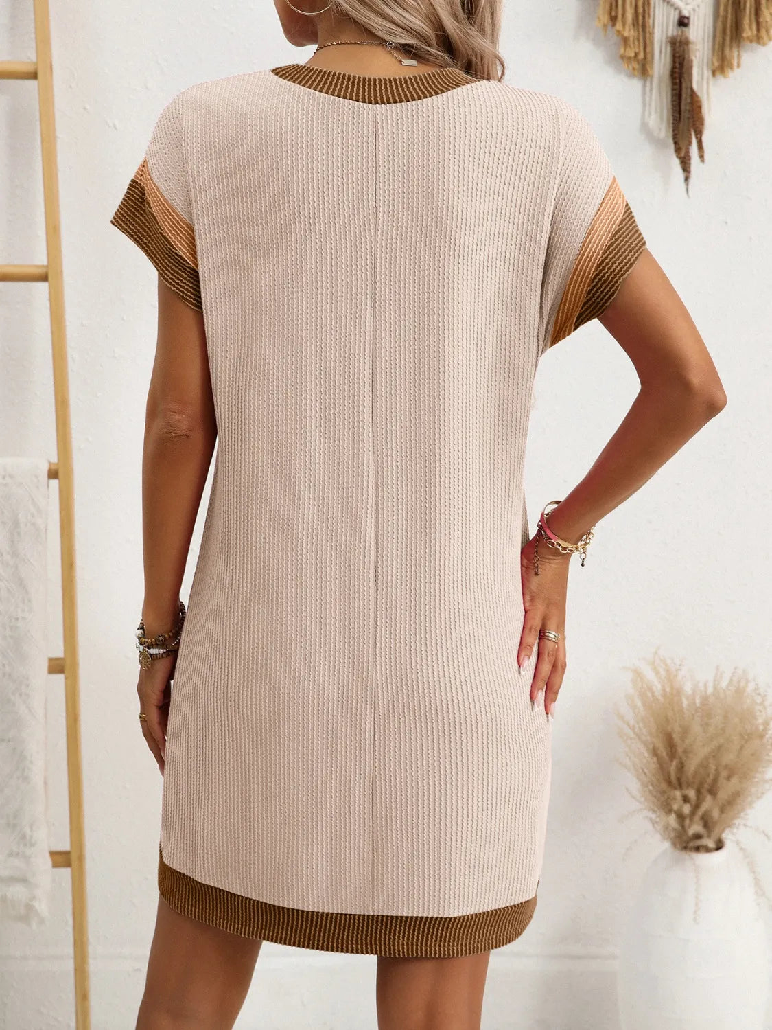 Round Neck Short Sleeve Mini Dress (10)