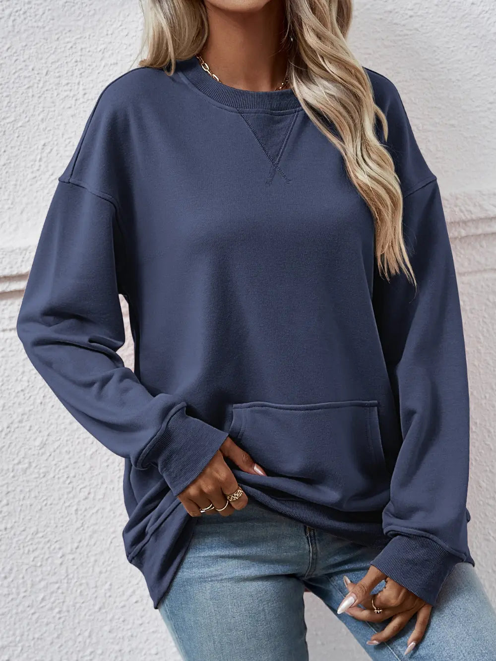 Round Neck Long Sleeve Sweatshirt (5)