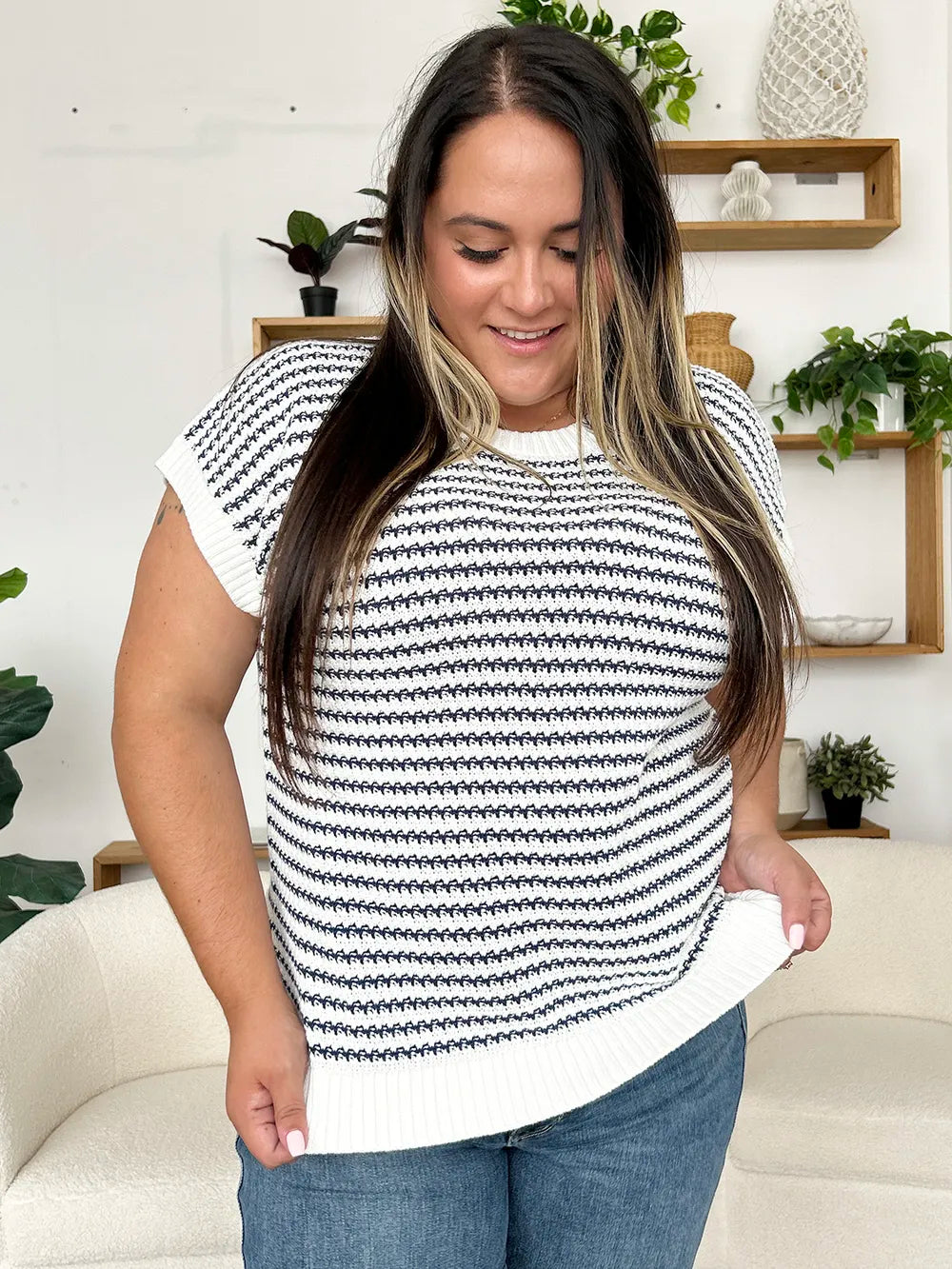 Striped Round Neck Sweater Vest (5)