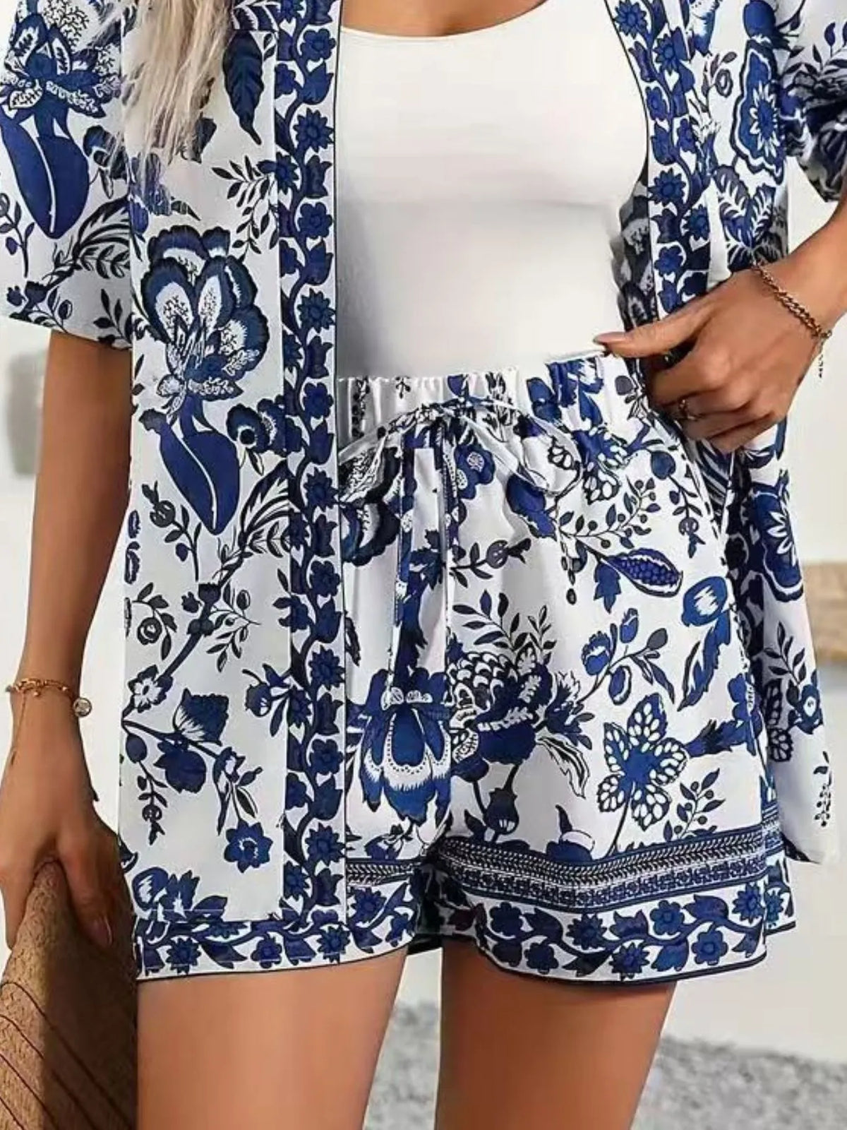 Printed Open Front Cardigan Shorts Set (3)
