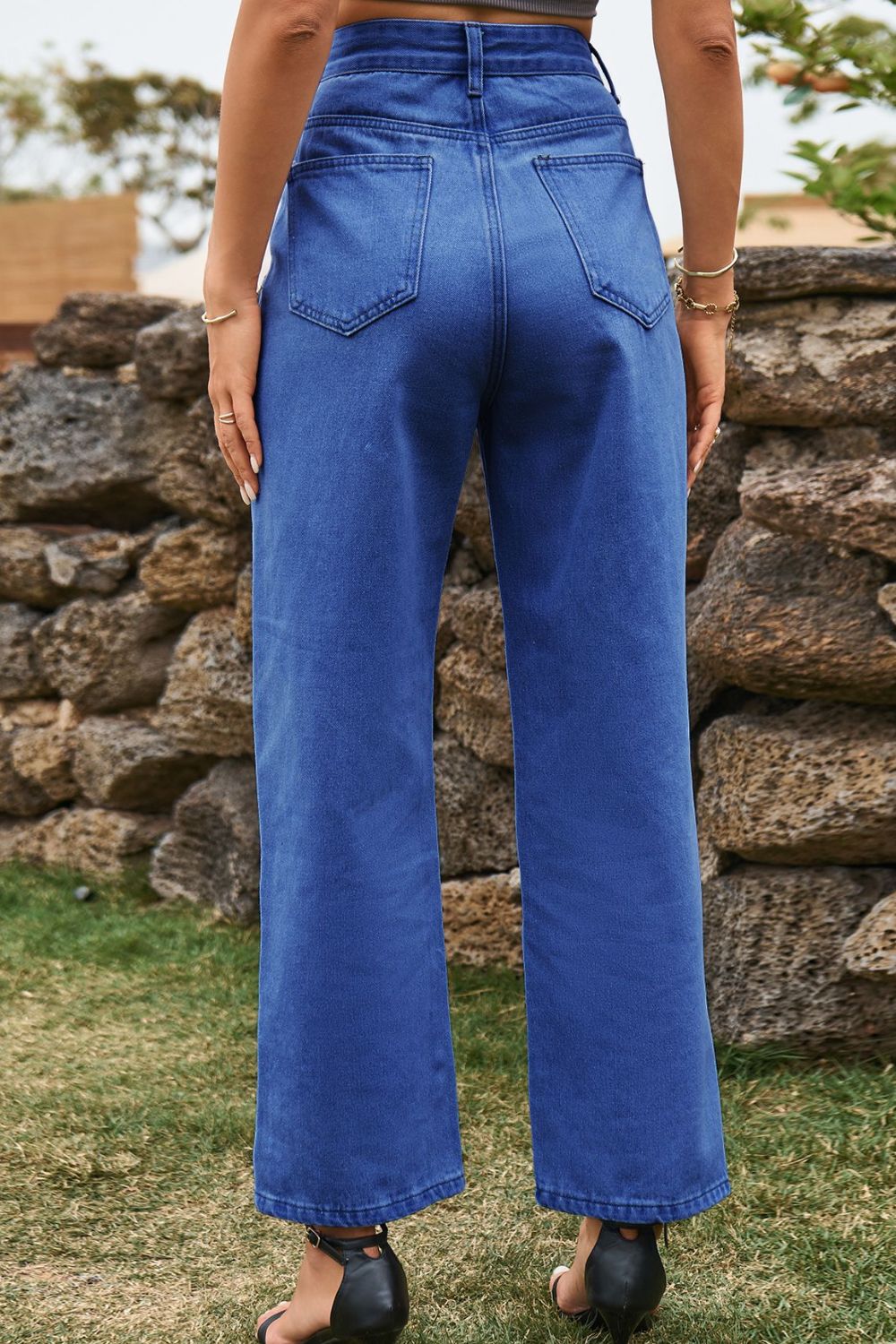 High Waist Loose Fit Ankle Slit Jeans (6)