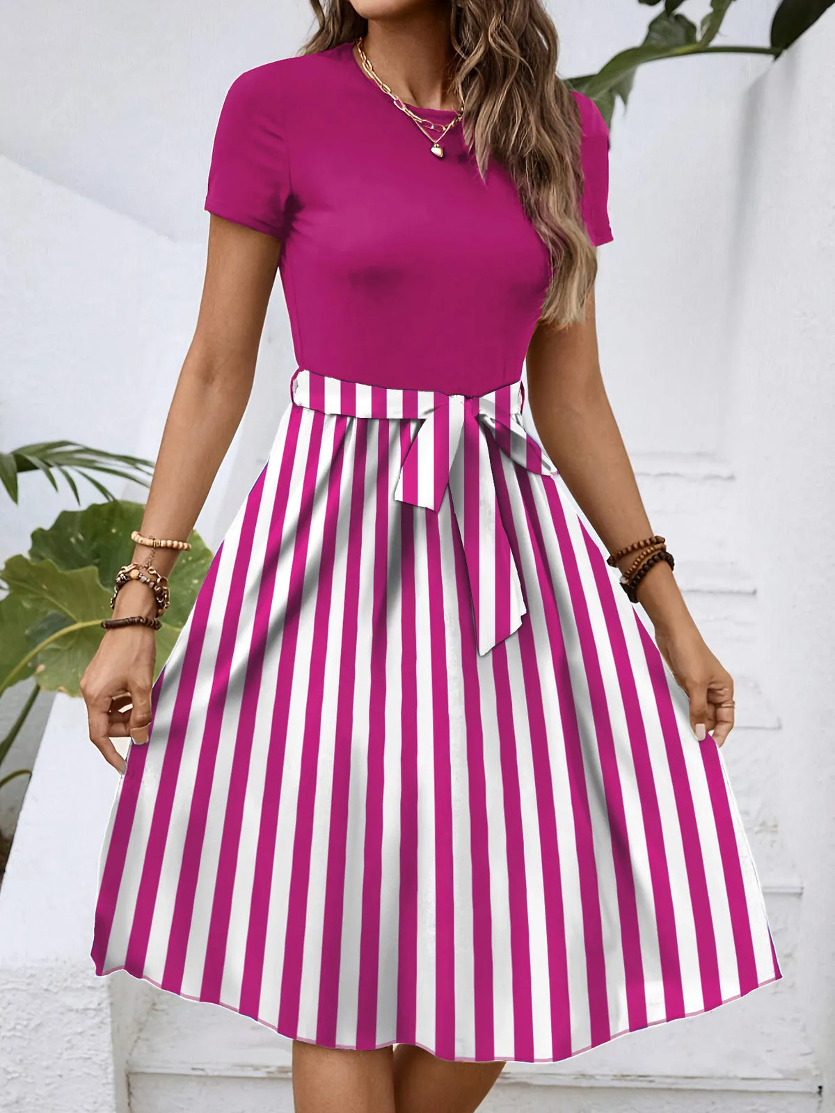 Striped Round Neck Short Sleeve Dress (4)
