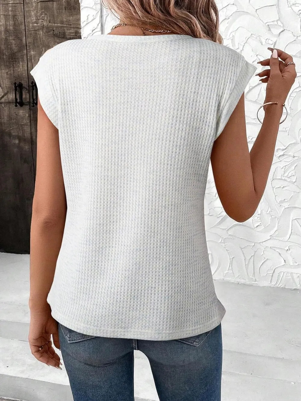 Heathered Round Neck Cap Sleeve T-shirt (2)