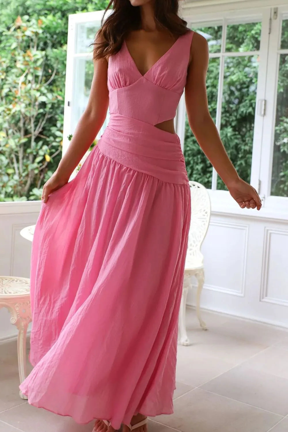 Cutout Back V-neck Dress (6)