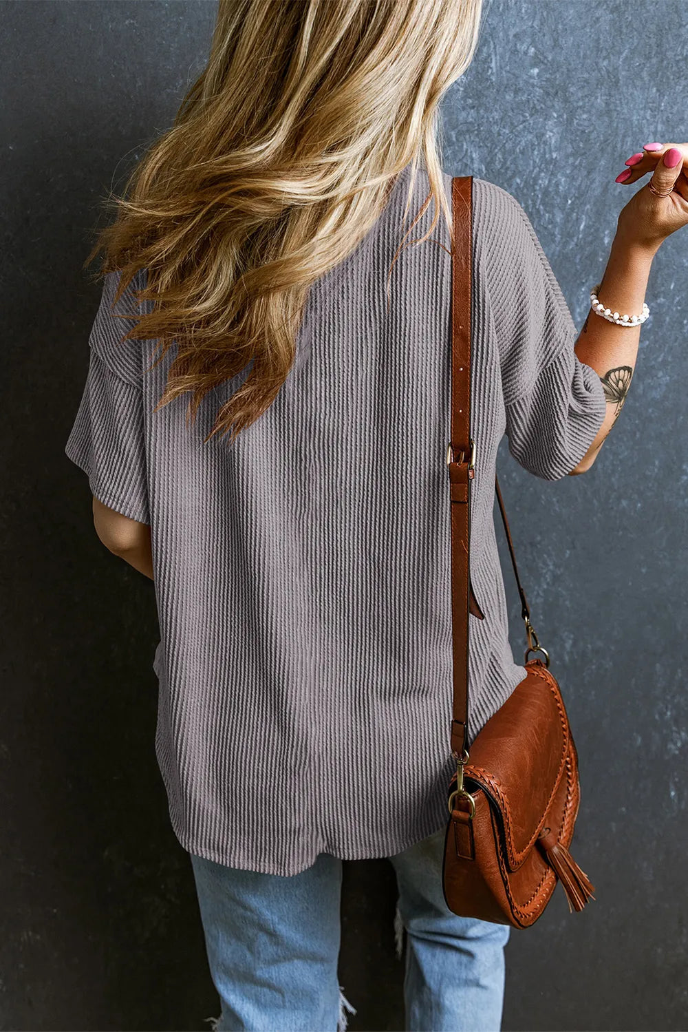 Textured V-neck Dropped Shoulder T-shirt (20)