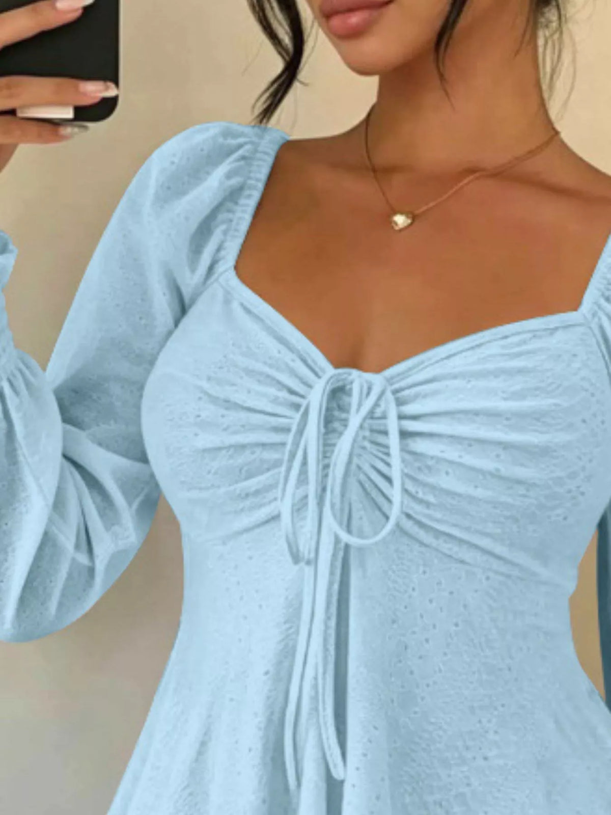 Ruched Sweetheart Neck Long Sleeve Top (17)