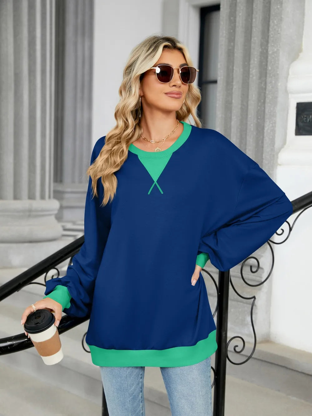 Contrast Round Neck Long Sleeve Sweatshirt (3)