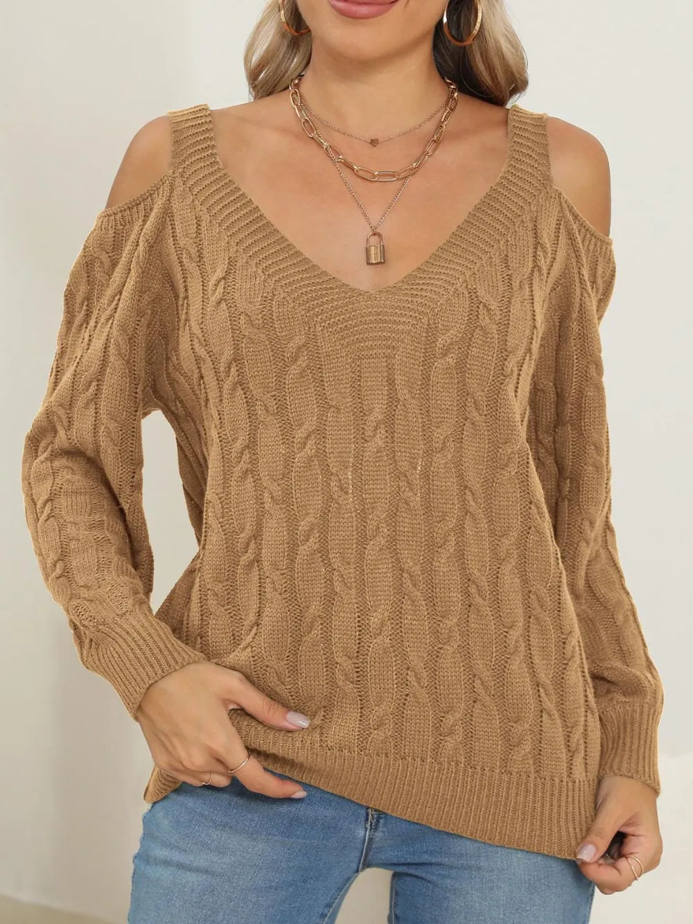 Cable-knit V-neck Long Sleeve Sweater (6)