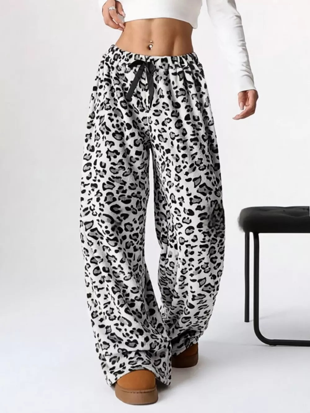 Leopard Wide Leg Plush Pants (18)