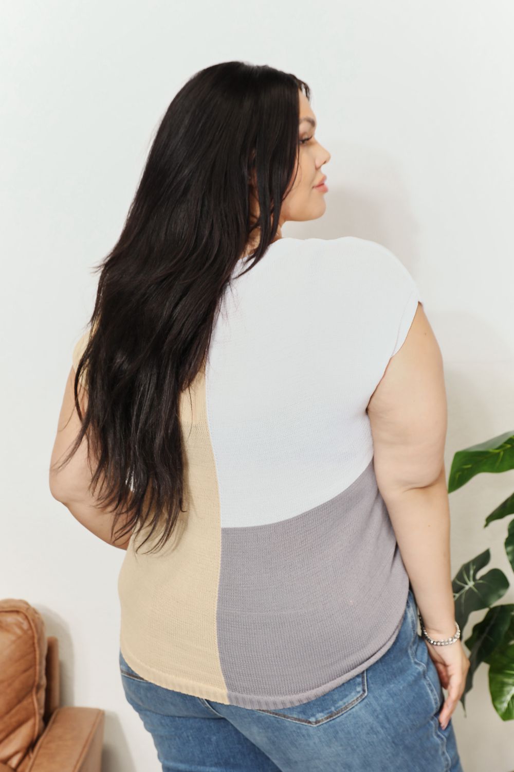 Block V-neck Knit Top (7)