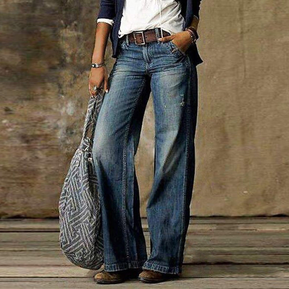 Pocket Casual Straight-leg Jeans photo 3