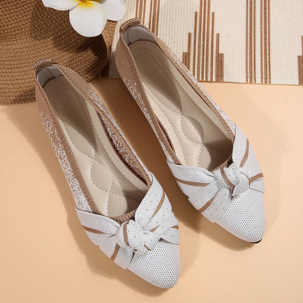 Contrast Point Toe Flats Slip-ons (5)