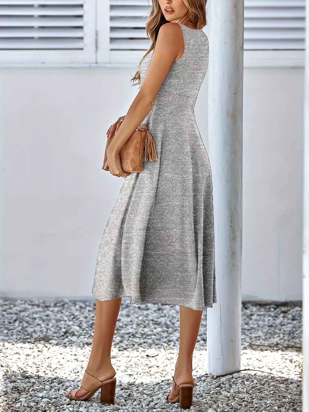 Sleeveless A-line Midi Dress (25)