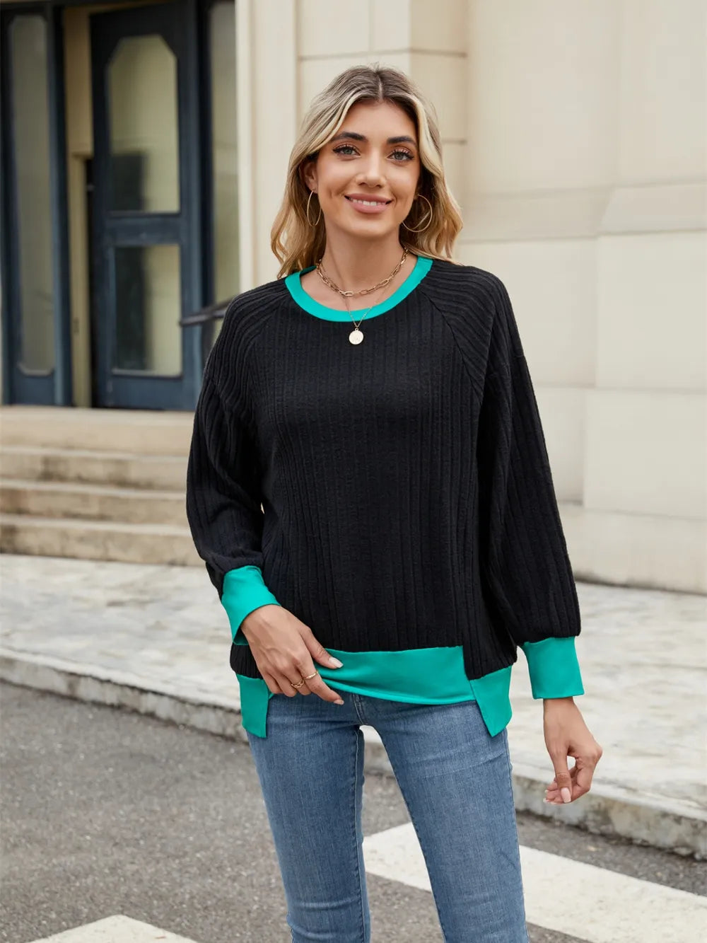Contrast Trim Round Neck Long Sleeve T-shirt (15)