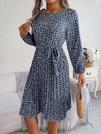 Ditsy Floral Tie Waist Pleated Dress (15)