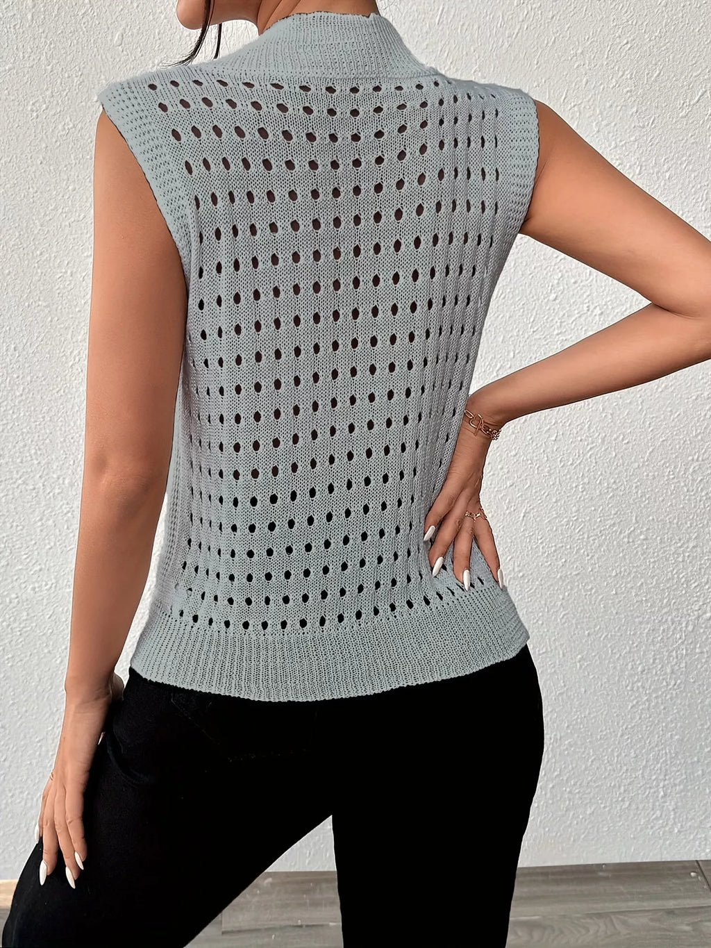 Hollow Out Round Neck Knit Tank (19)