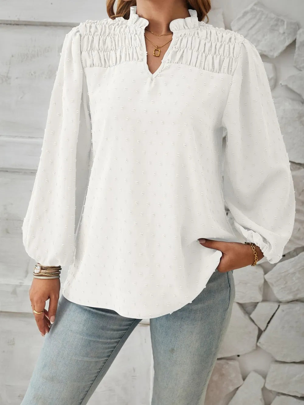 Ruched Swiss Dot Notched Balloon Sleeve T-shirt (5)