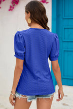 Eyelet V-neck Short Sleeve T-shirt (17)