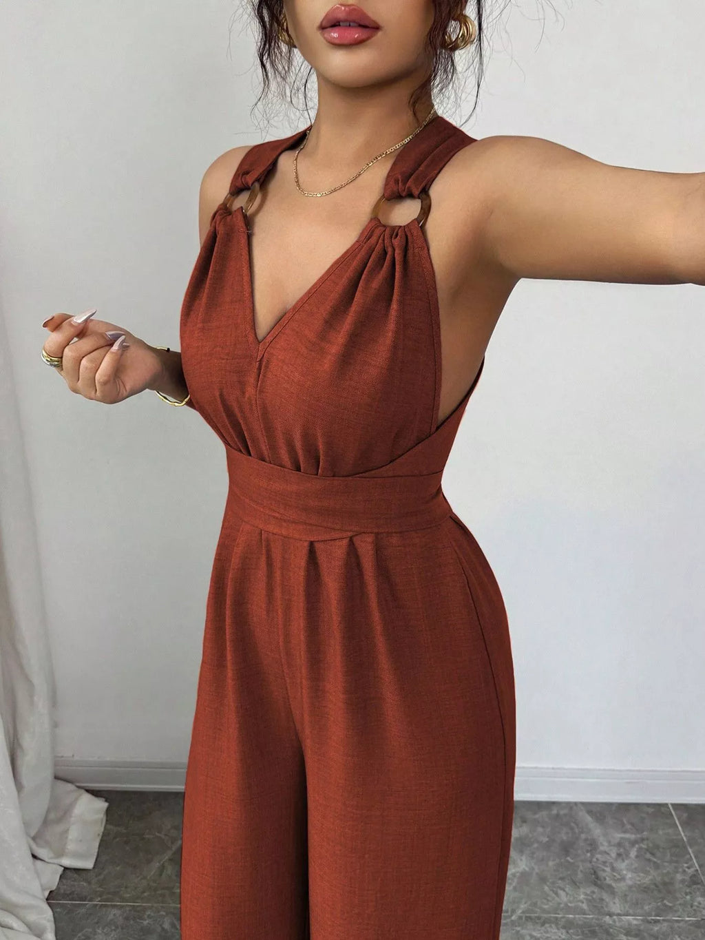 Sleeveless V-neck Wide-leg Jumpsuit O-ring Detail (15)