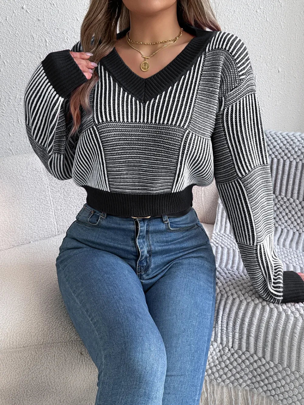 Striped V-neck Long Sleeve Sweater (2)
