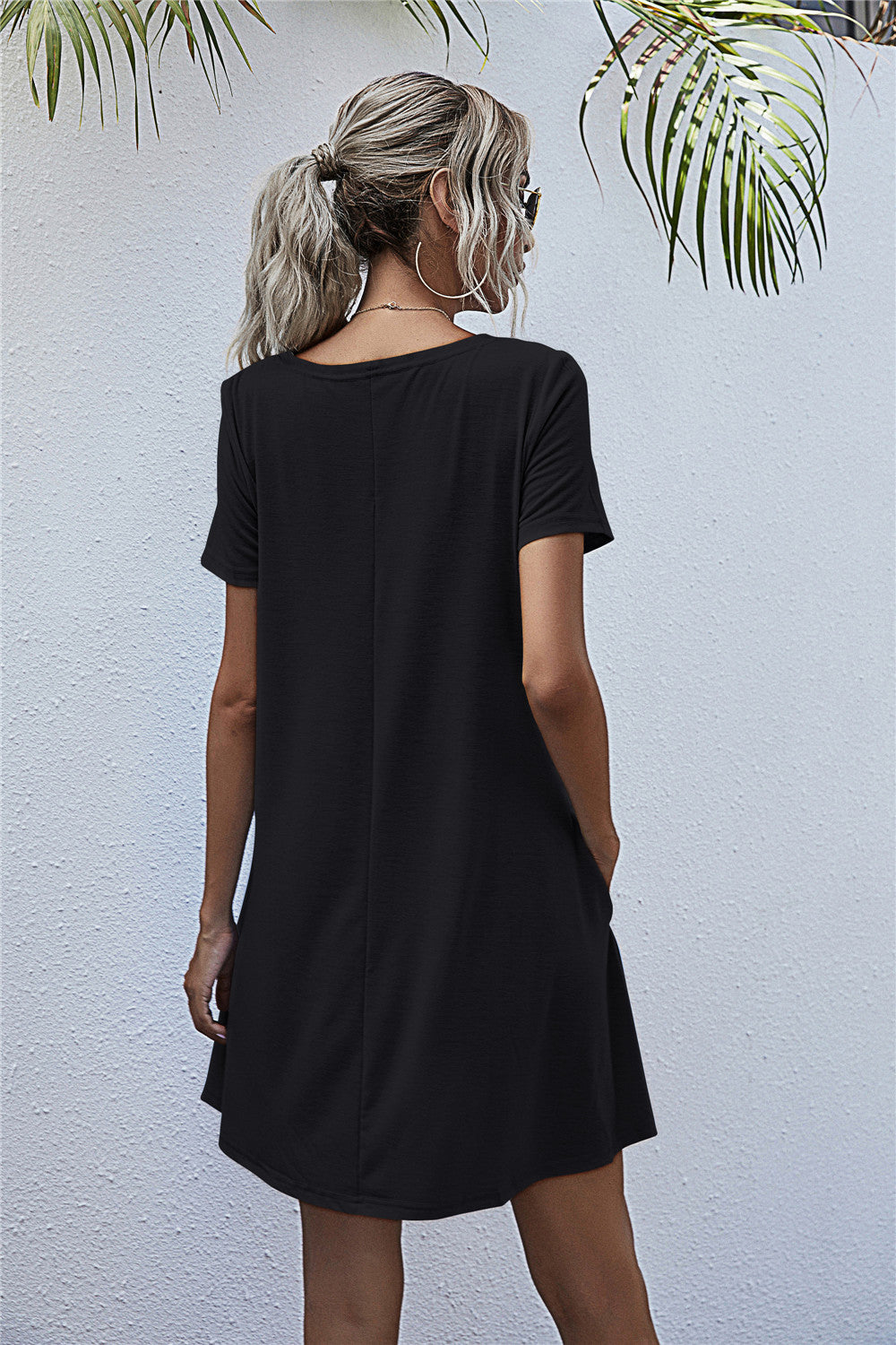 Round Neck Short Sleeve Mini Dress (2)