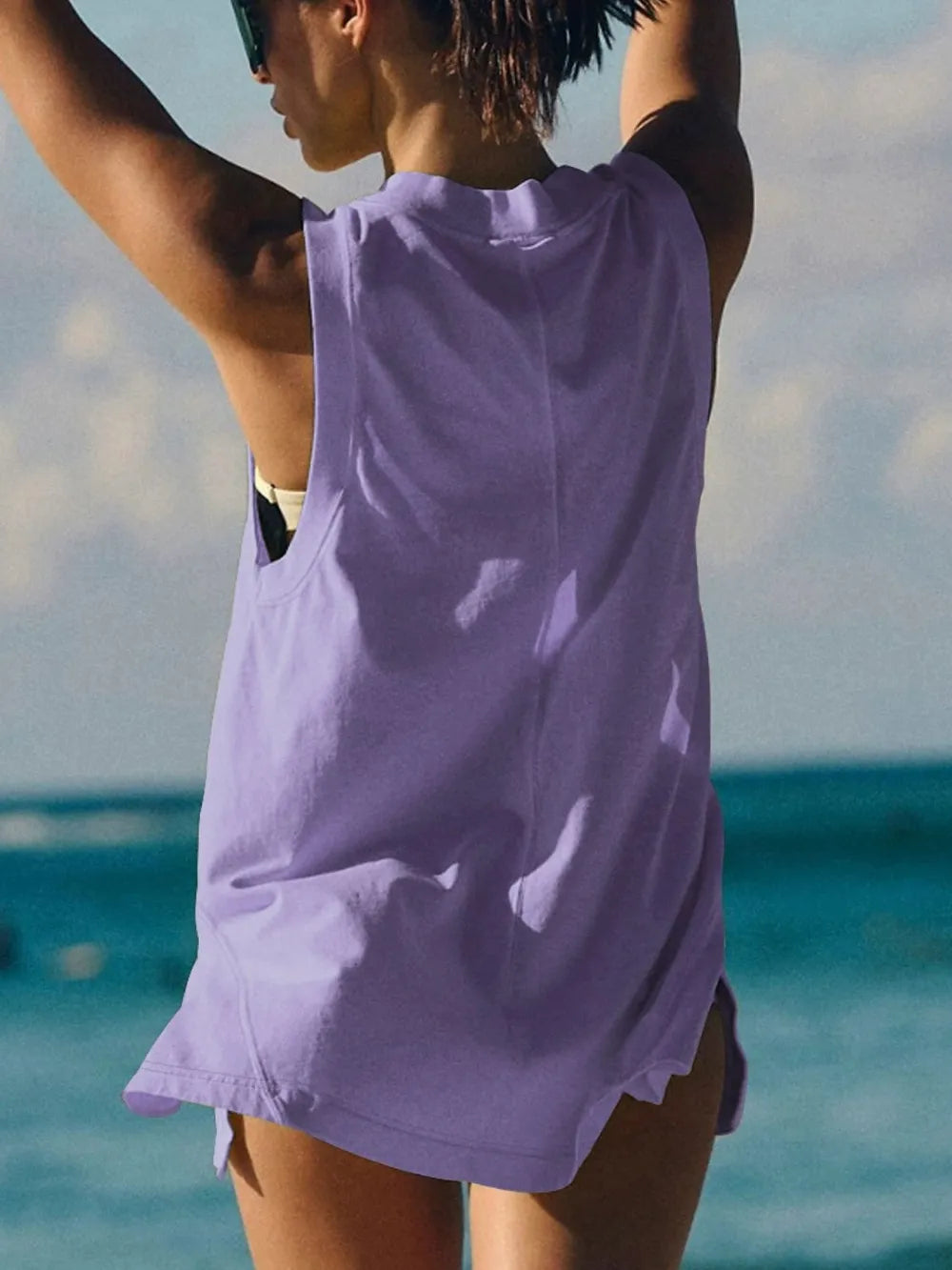 Side Slit V-neck Tank (7)