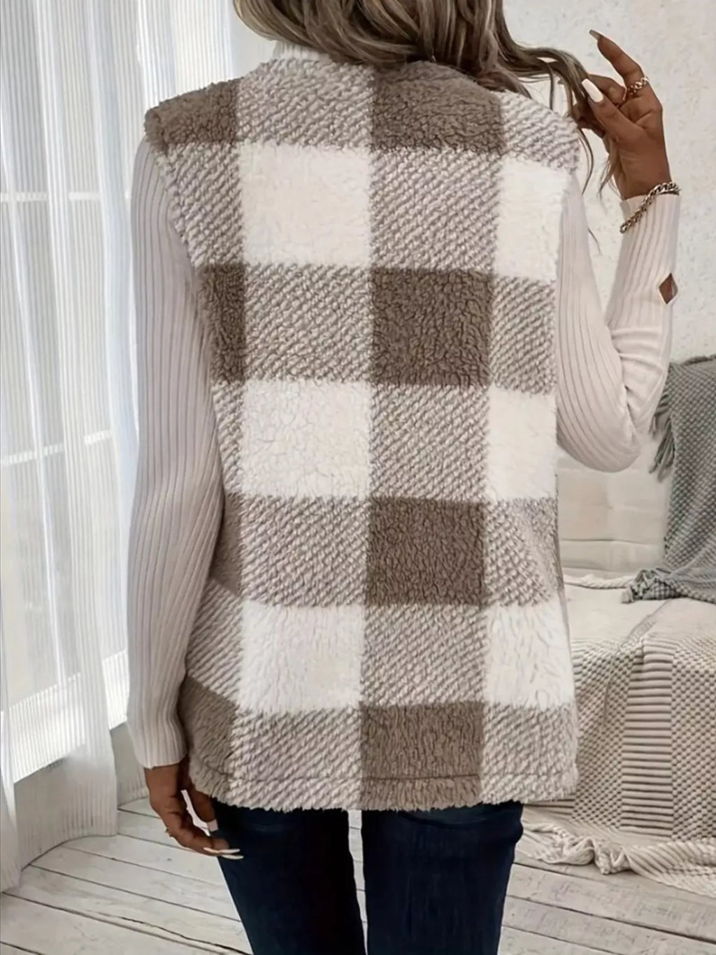 Cozy Plaid Sherpa Vest Coat (2)