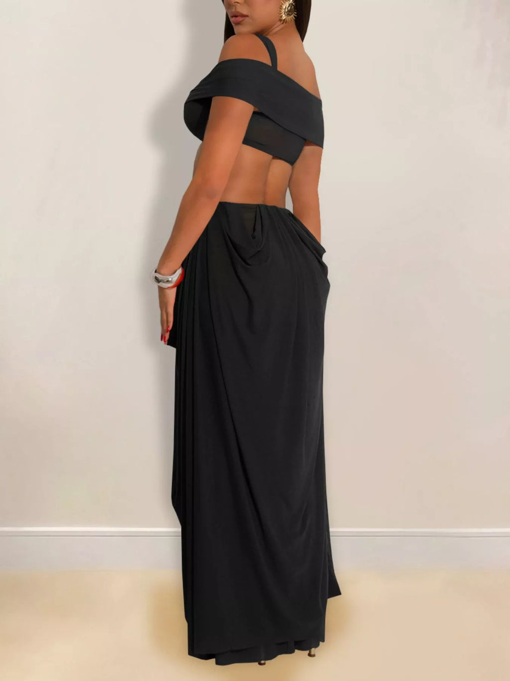 Cutout Off Shoulder Ruched Maxi Dress (3)