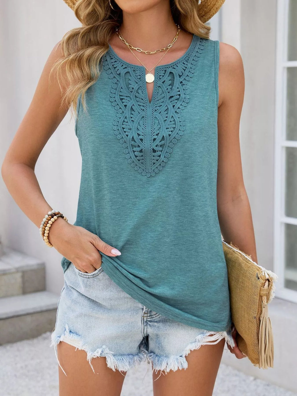 Lace Trim Sleeveless Tank Top (2)