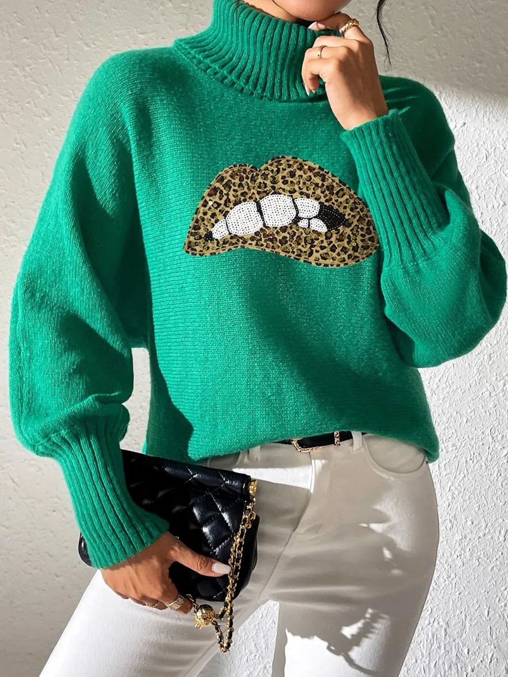 Lip Turtleneck Long Sleeve Sweater (7)