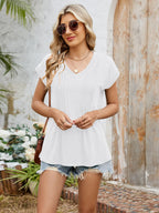 Relaxed Fit V-neck T-shirt (28)