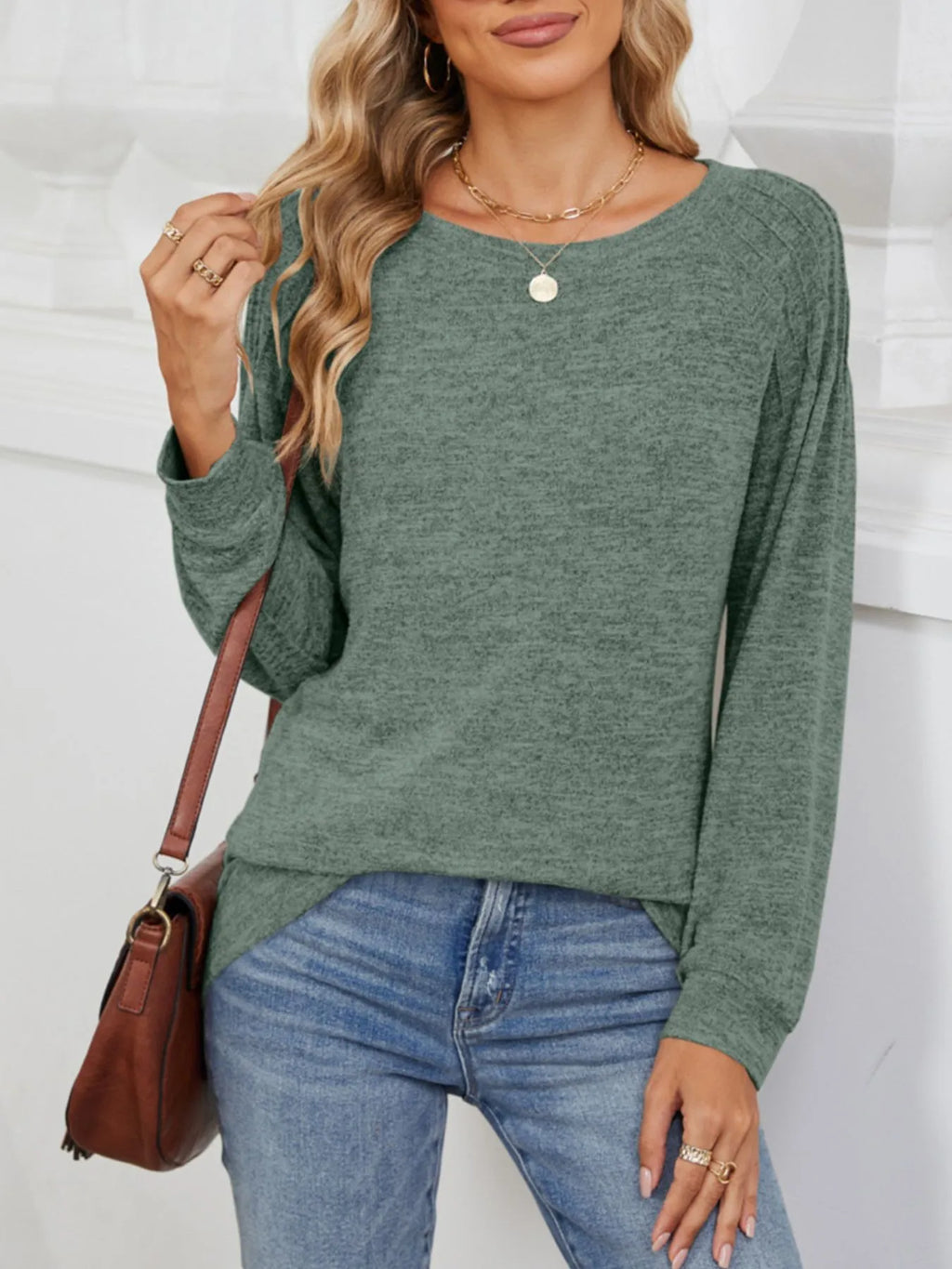 Round Neck Long Sleeve T-shirt (8)