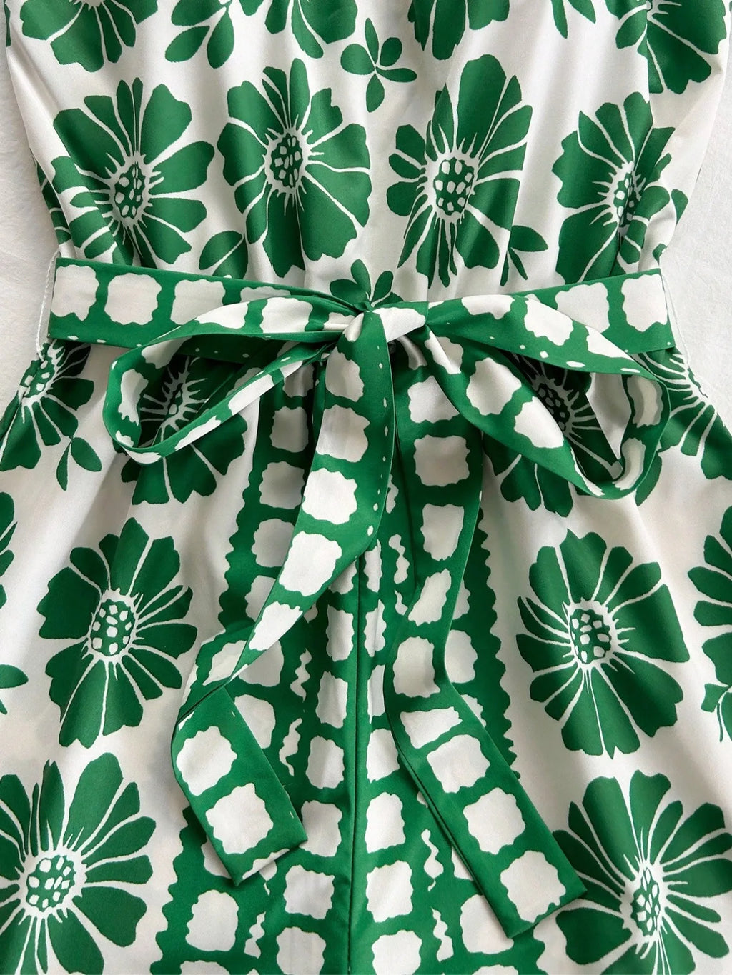 Printed Tube Tie Waist Romper (4)