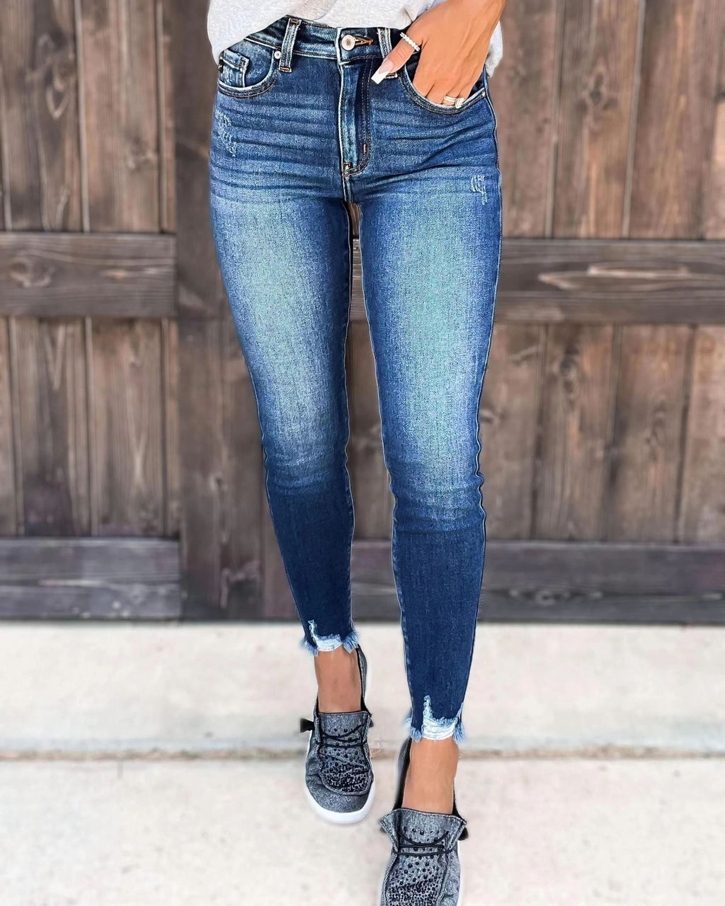 Street White Burrs Tassels Skinny Jeans variant CJNZ188003701AZ|CJNZ188003702BY|CJNZ188003703CX|CJNZ188003704DW|CJNZ188003705EV