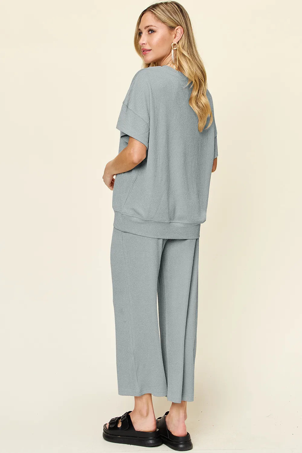 Round Neck Short Sleeve Wide Leg Pants (24)