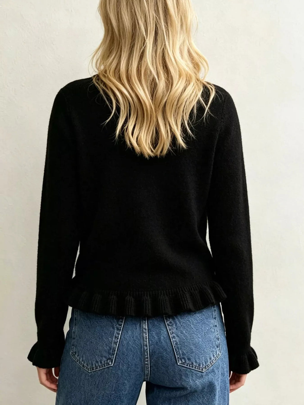 Ruffle-trimmed Crew Neck Sweater (10)