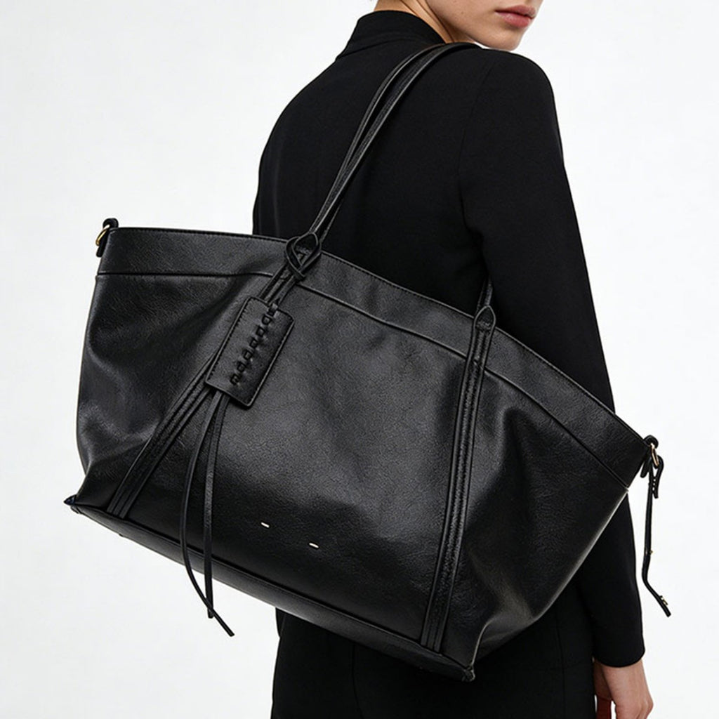 Large Capacity Shoulder Bag photo 2