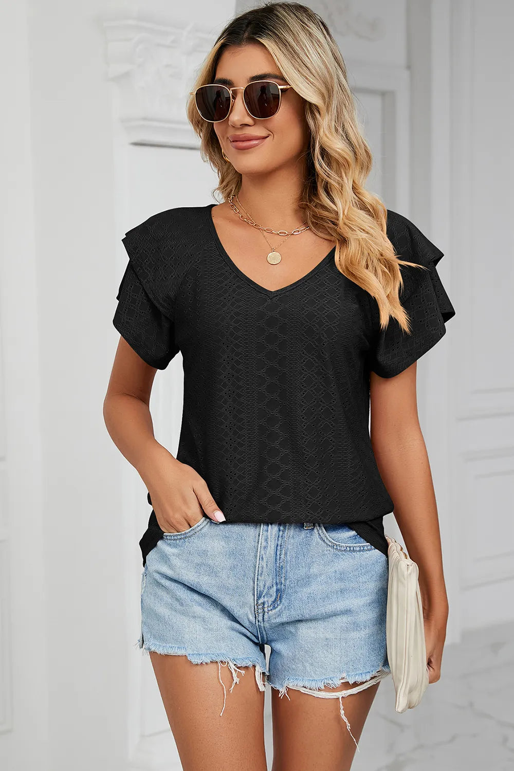 Eyelet V-neck Short Sleeve T-shirt (11)