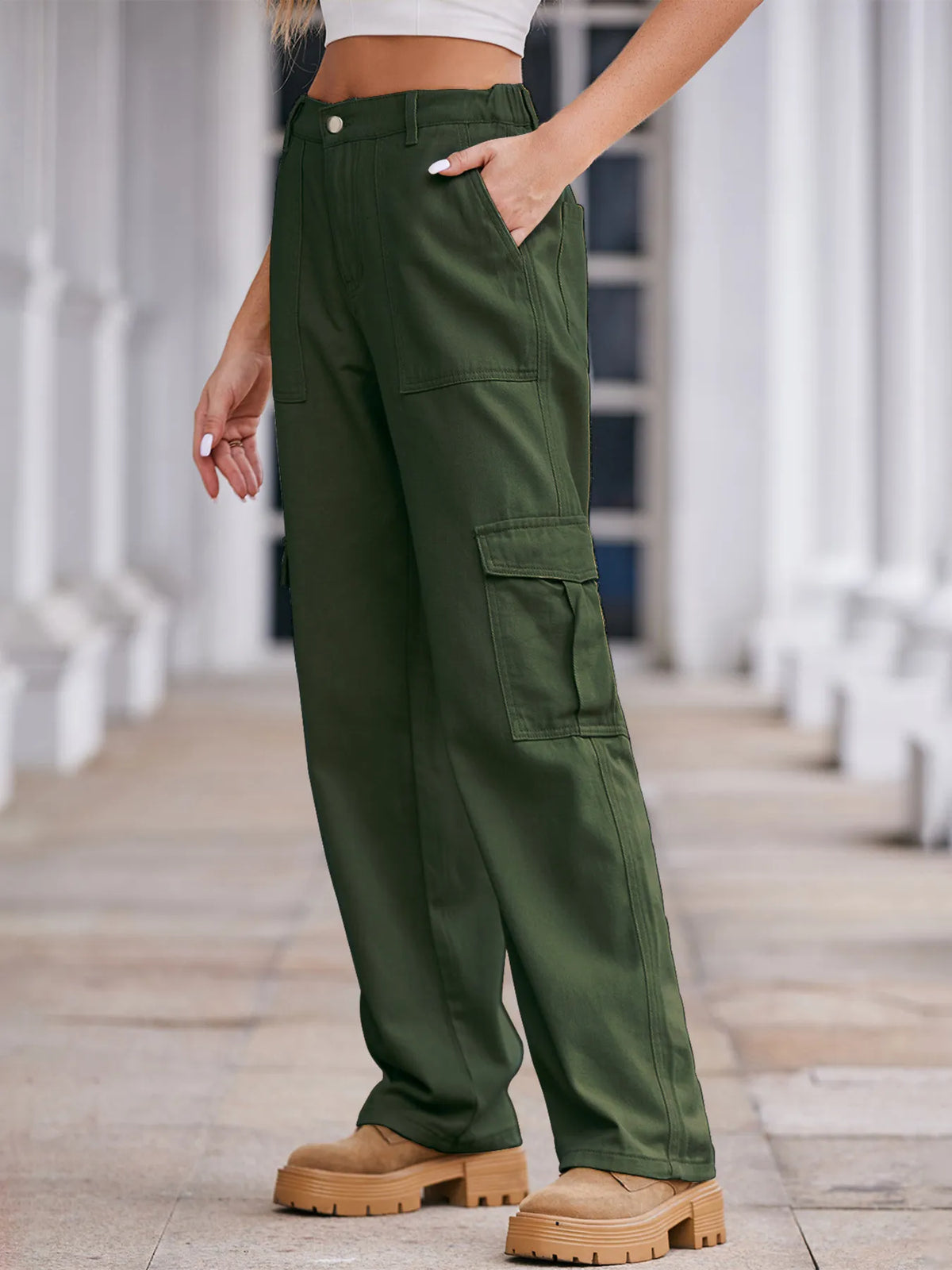 High-waisted Cargo Jeans (11)