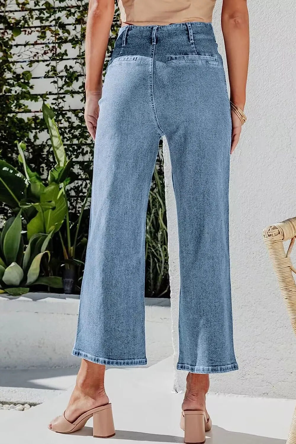 Button Fly Cropped Wide Leg Jeans (3)