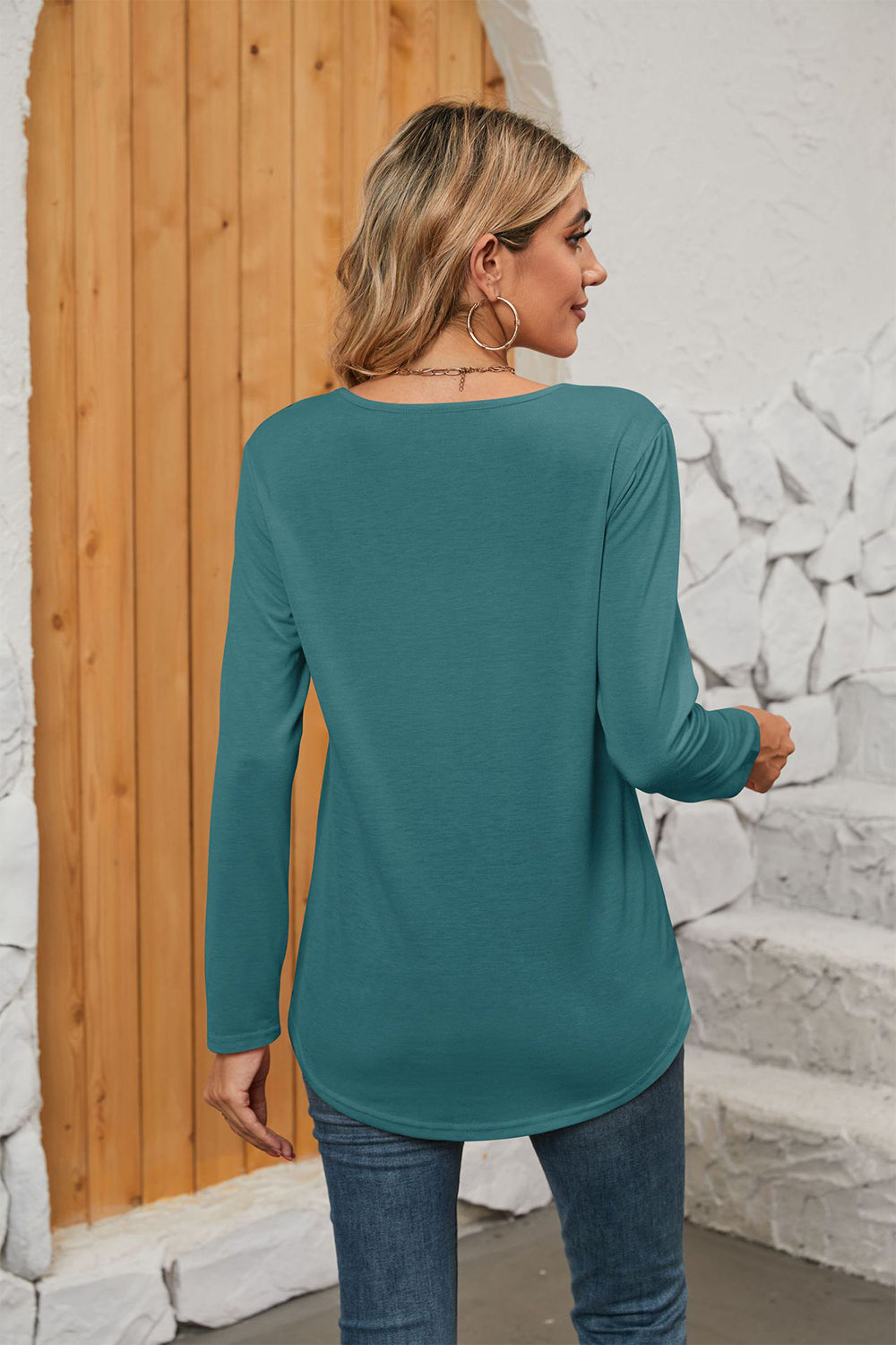 Square Neck Long Sleeve T-shirt (20)