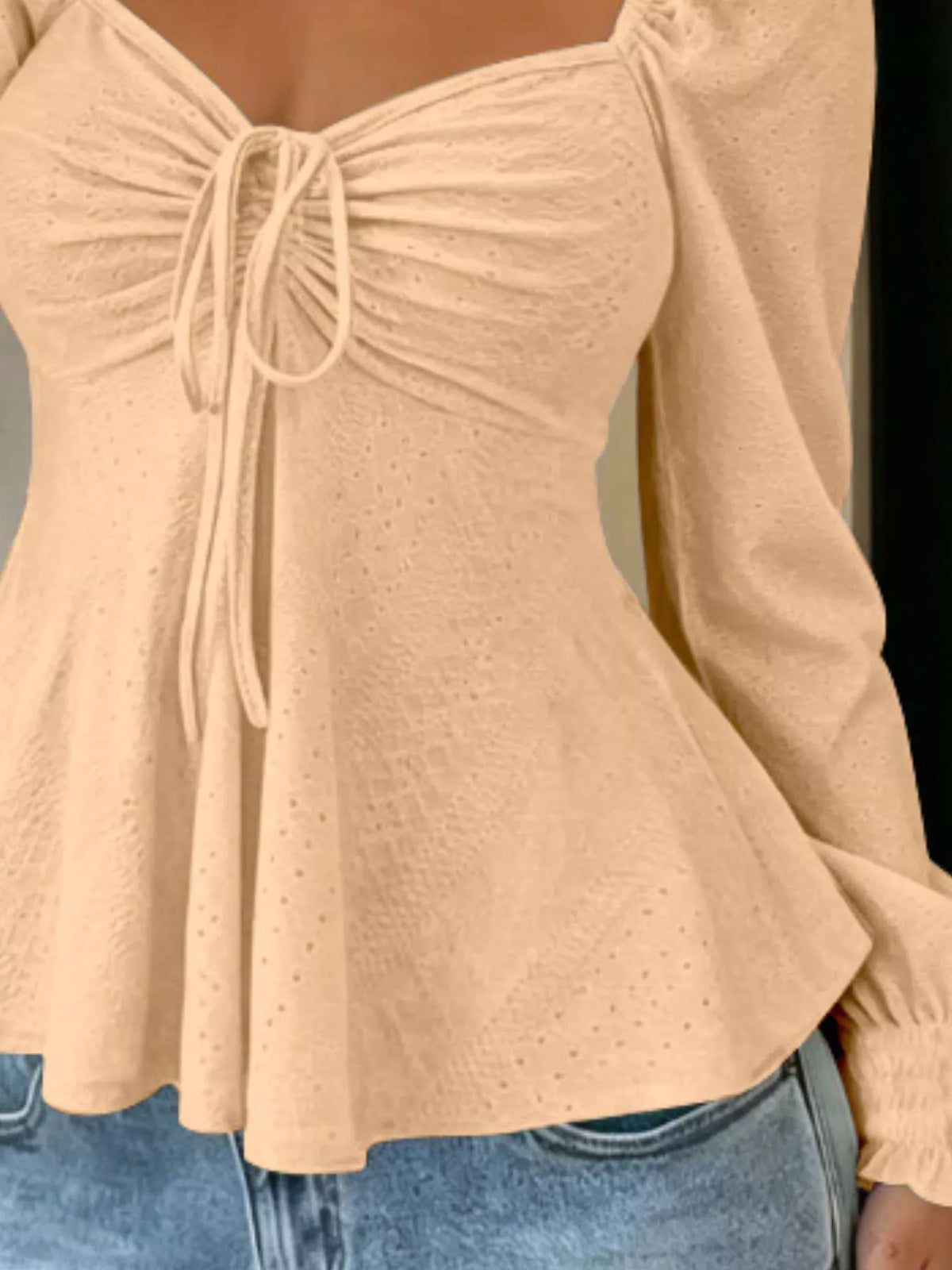 Ruched Sweetheart Neck Long Sleeve Top (12)