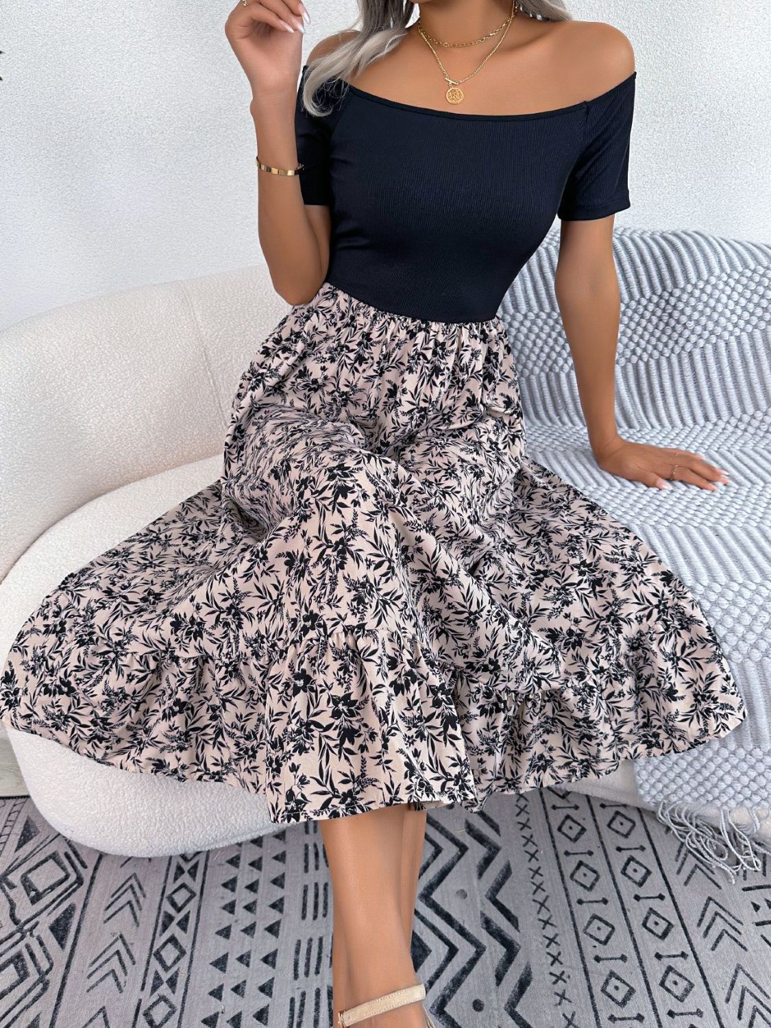 Printed Off-shoulder Ruffle Hem Dress (8)