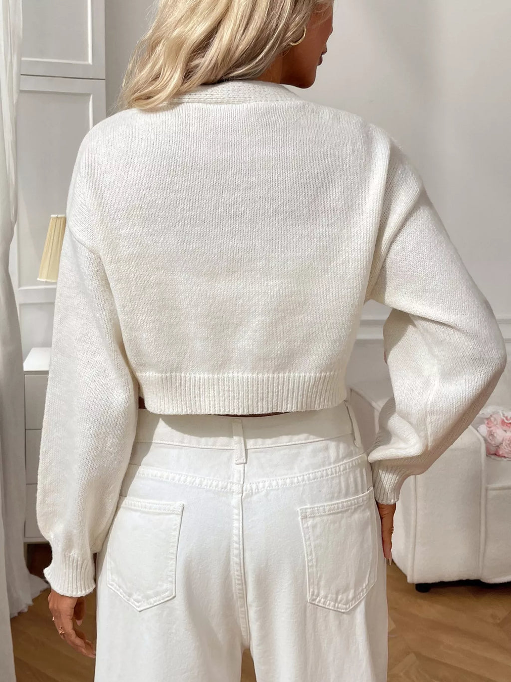 Strawberry Cropped Button-up Cardigan (6)