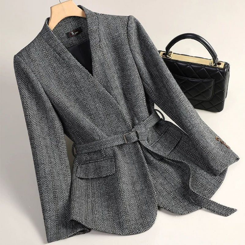 Sophisticated Wool Blazer photo 2
